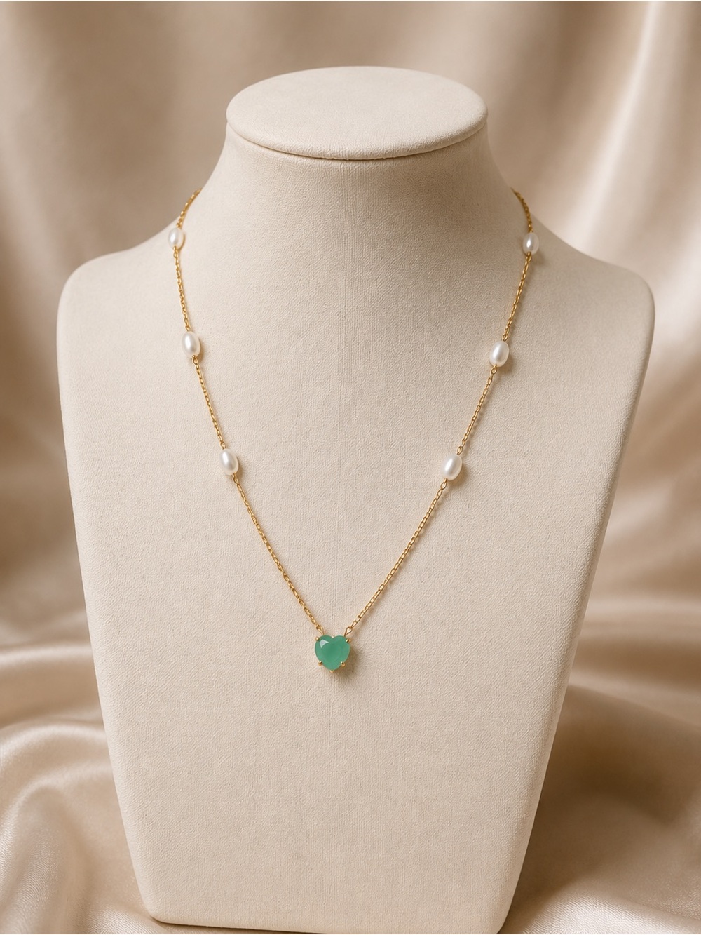 NEW 14K Gold Plated Pearl Necklace with Green Heart Pendant Women’s